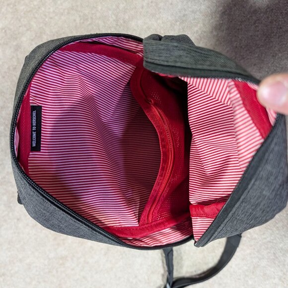 The Herschel Supply Co. Heritage Black Crosshatch Shoulder Bag - Picture 6 of 7